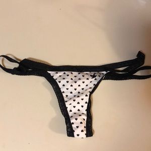 New aerie thong size small